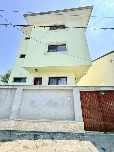 Eroii Revolutiei, Marius Nasta, 2 camere in vila, la 6 min. statia metrou.